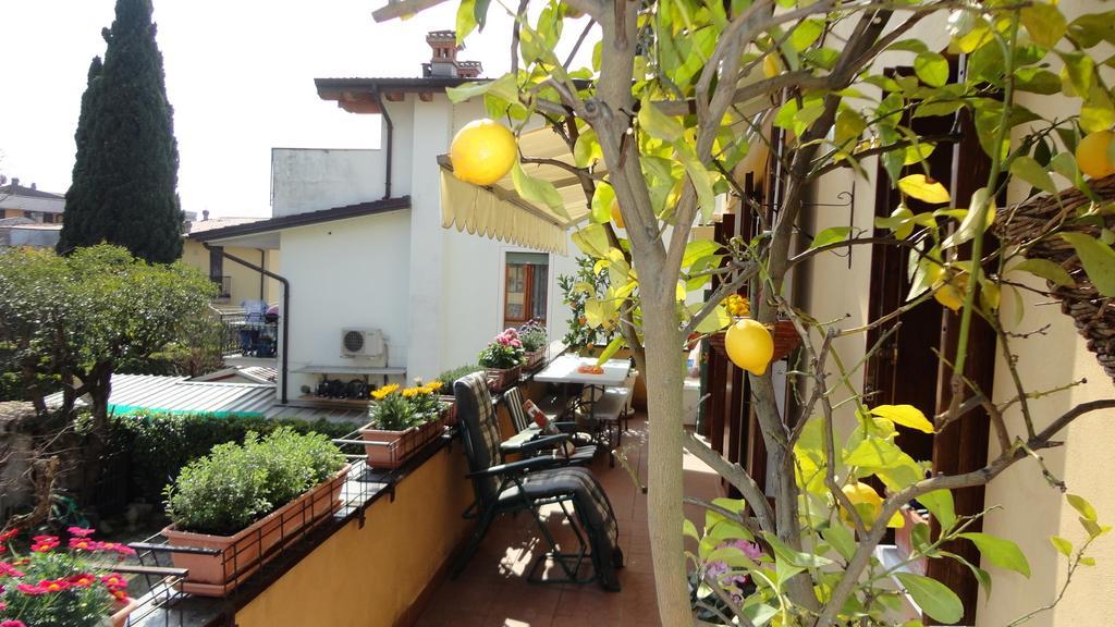 Touristic Apartment "Agata" Сірміоне Номер фото