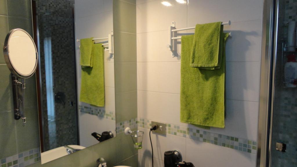 Touristic Apartment "Agata" Сірміоне Номер фото